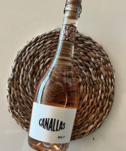 Alternative view of Canallas Brut Rosé