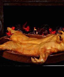 2 Cuartos Tostón de Segovia Asado en Nuestro Horno